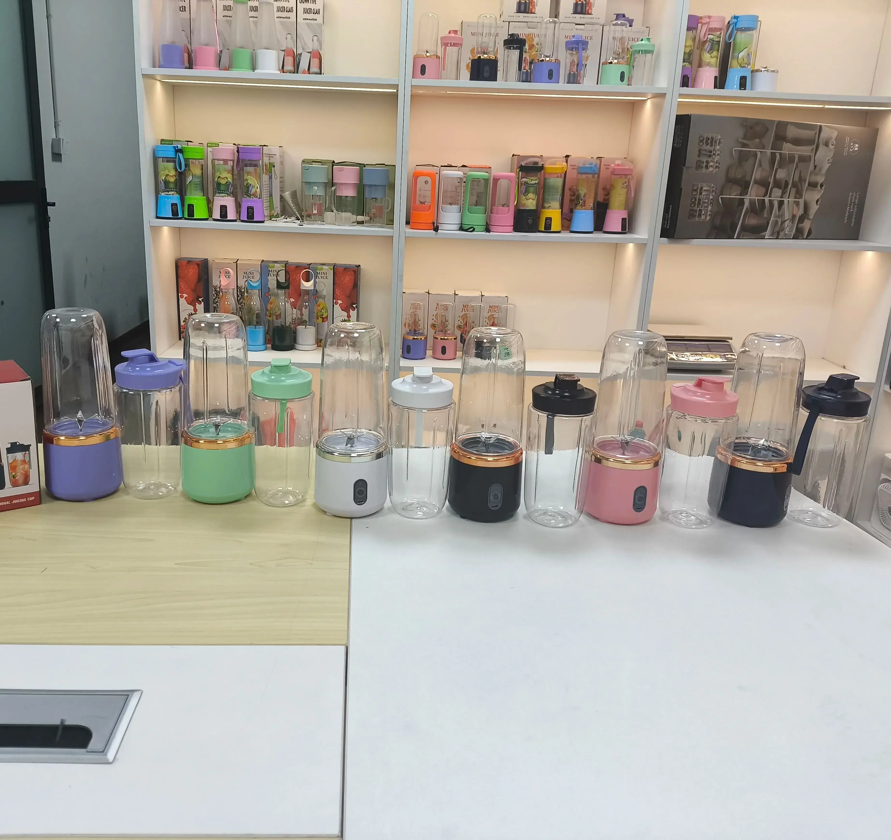 Portable USB Mini Blender – Personal Smoothie & Juice Maker